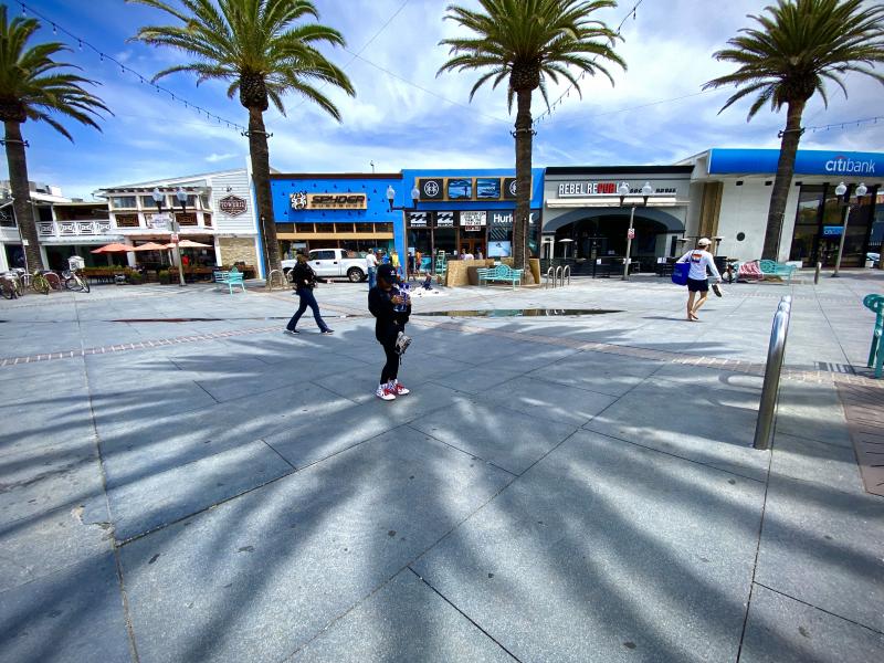 Empty shopping center hermosa beach california