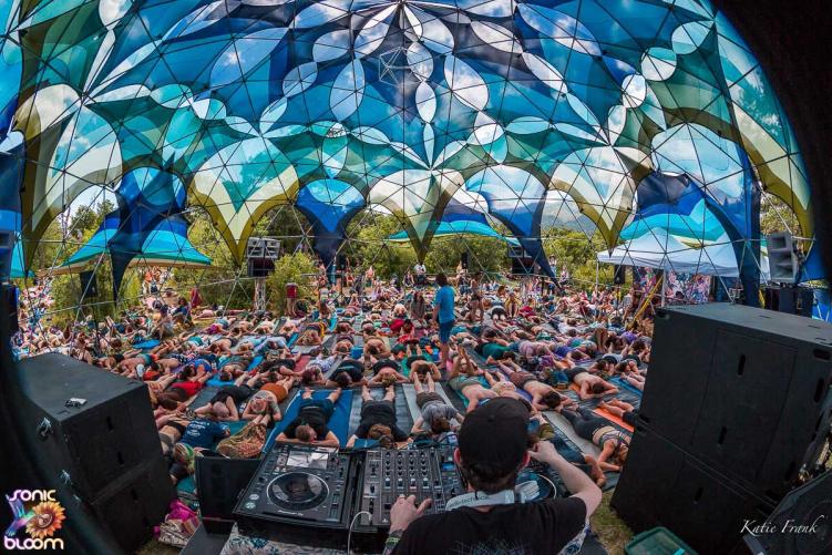 Sonic Bloom 2022 Yoga D'om