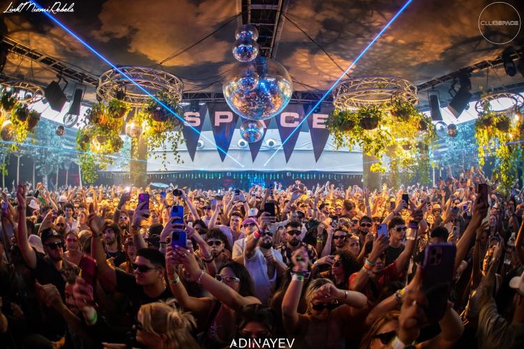 Club Space - Miami